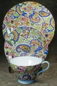 Shelley PAISLEY Trio HENLEY - Cup-Saucer-Plate - A Shelley trio in the very colorful and ornate Paisley pattern on the Henley shape.
