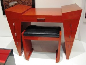 donald-deskey-desk A desk by Donald Deskey