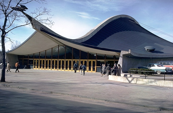 eero-saarinen-ingalls-hockey-rink-yale The Ingalls Hockey Rink by Eero Saarinen