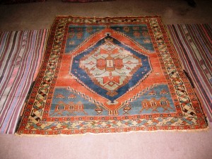 rug Bakshaish village rug