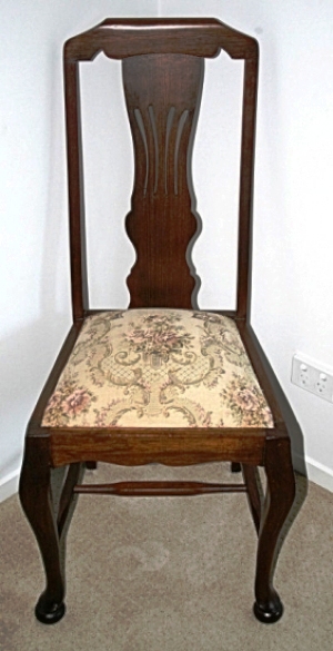 splat Splat – The splat in this stylized Queen Anne chair is said to be pierced, unusual for the style.
