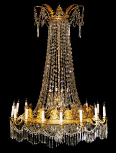 bonhams-lot-183-chandelier Early-19th-century Russian chandelier