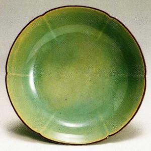 celadon-with-fluted-design-iron-highlights-1700-1780 Celadon with fluted design with iron highlights.