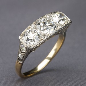 diamond-and-platinum-ring 1910 diamond-and-platinum ring