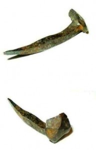 handnail-2 These are hand-made iron nails from the 18th century. Note the “rosehead” hammered head and the sharp point.