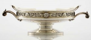 heritage-lot-71326 Two-handled centerpiece