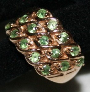 gold-and-green-sapphire-ring Gold and green sapphire ring