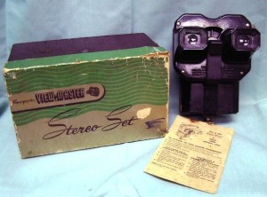 view-master-stereo-set View-Master Stereo Set Viewer with Light Up attachment with instructions and original box, circa 1950.