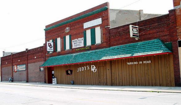 judys-dg-exterior The landmark Judy's D&G Restaurant in St. Joseph, Mo. The restaurant’s building and contents will be auctioned Aug. 20 and 22.