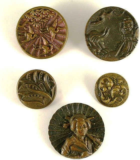 instant-collection-of-five-5-pictorial-victorian-buttons-with-free-shipping A collection of Victorian buttons, including a gorgeous high relief Geisha with Parasol, cranes with a tree and a Samurai made of brass and copper.