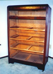 Frame This Depression-era chest has an internal frame that supports the drawers and the sides. Check it well before you buy.