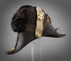 MILITARY CHAPEAU WITH FINE EAGLE COCKADE