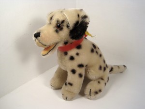 spotty dotty Steiff’s “Spotty Dotty”—Dally the Dalmatian. This Dally was produced from 1953-69 in 10, 17 and 28 centimeters.