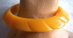Bakelite Bangle 2
