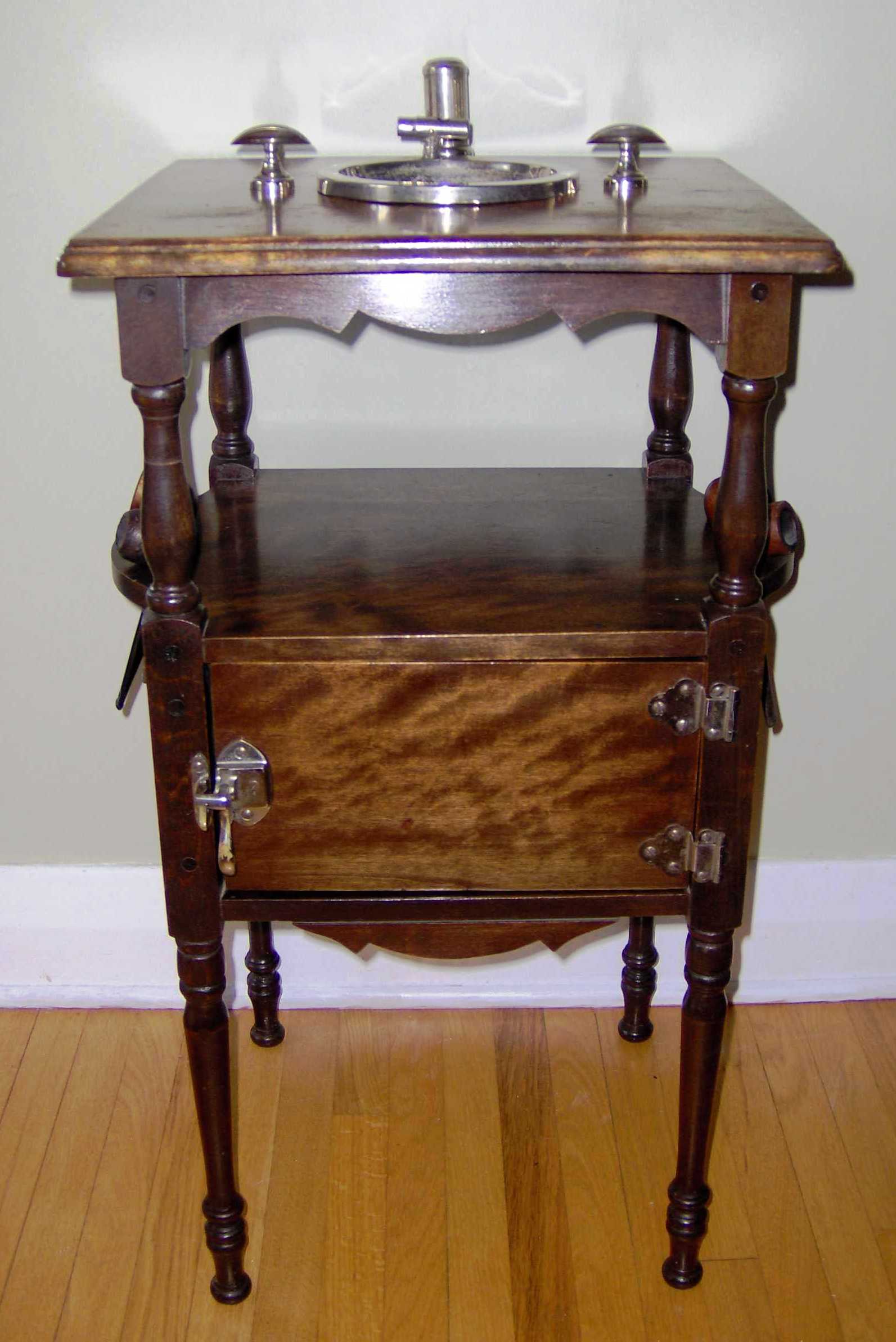 antique smokers stand