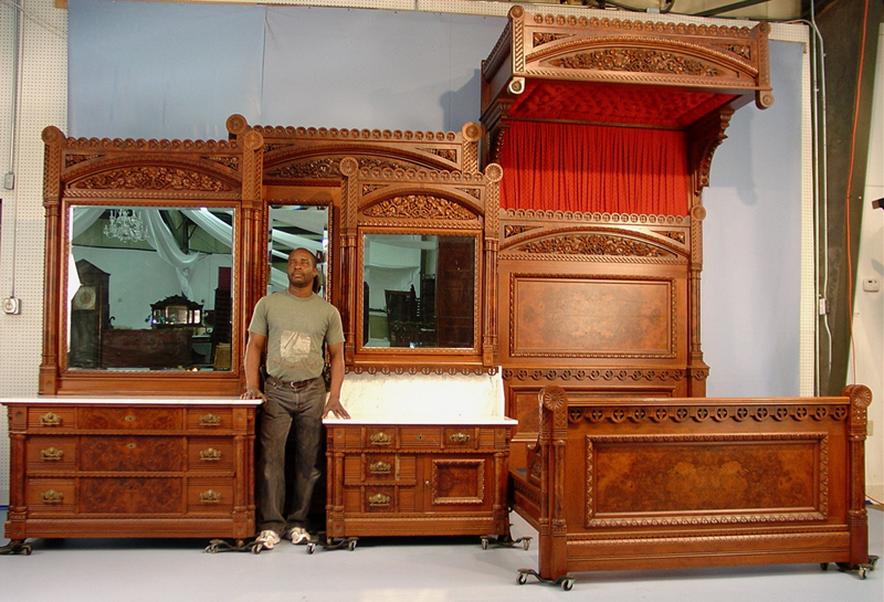 Bedroom suite