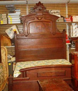 049 - Victorian High Head Board