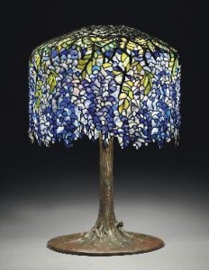 Tiffany Wisteria lamp