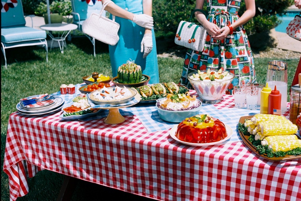 50th bbq table