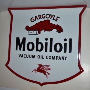 Mobiloil two logos