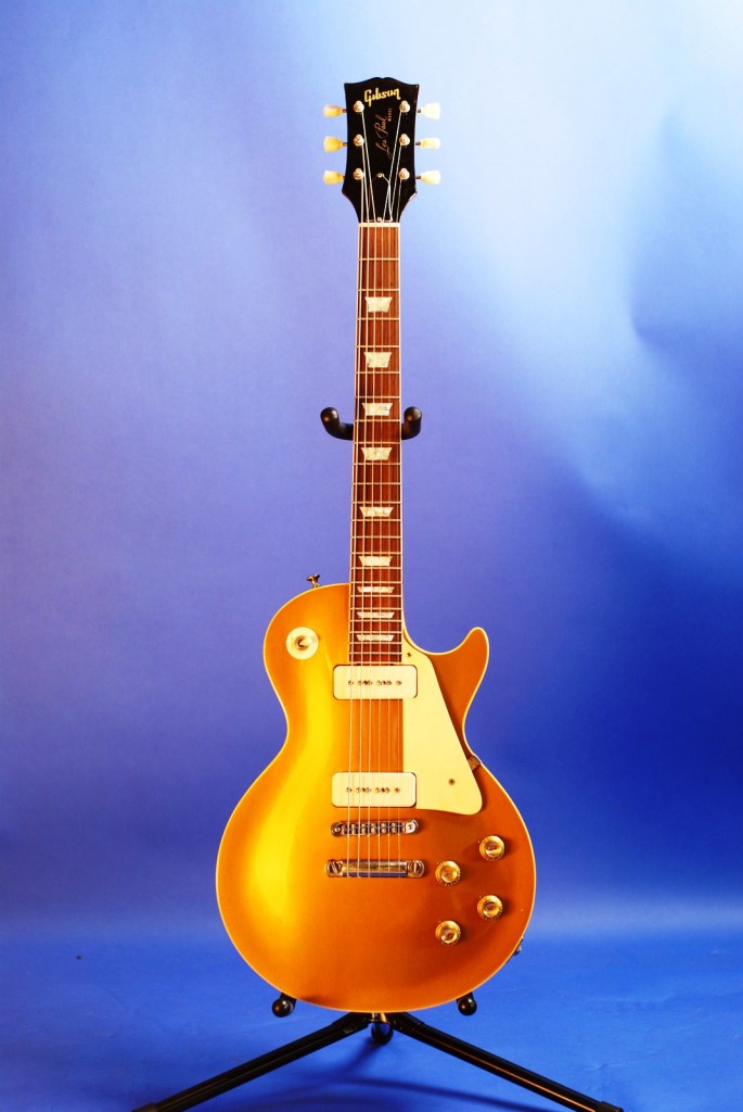 Les Paul cutaway photo 1