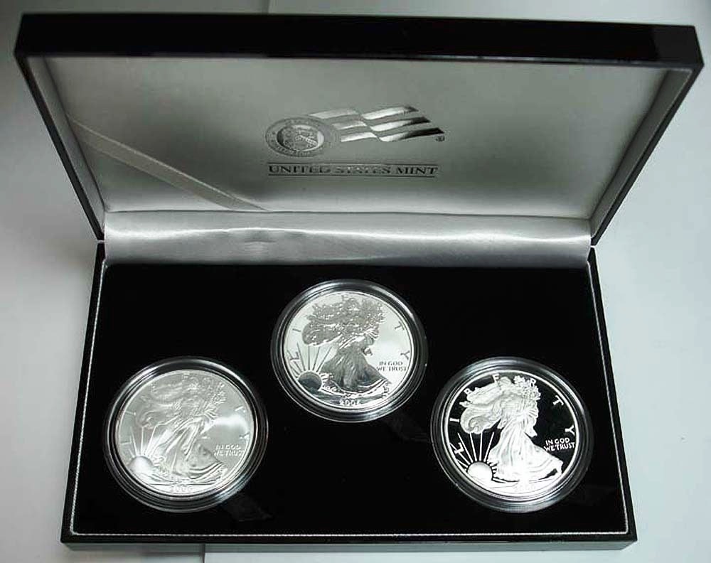 three-piece 20th Anniversary Silver Eagle Set