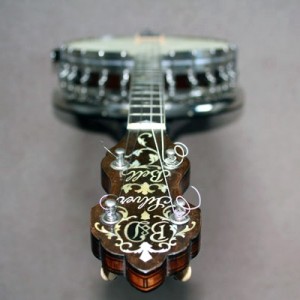 Bacon & Day Silver Bell Tenor Banjo (1927) 1