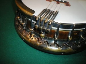 photo 3 silver bell tailpiece