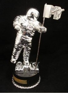 MTV Award, $3280
