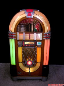 photo 6 46Wurlitzer-1015