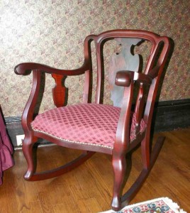 Empire rocker