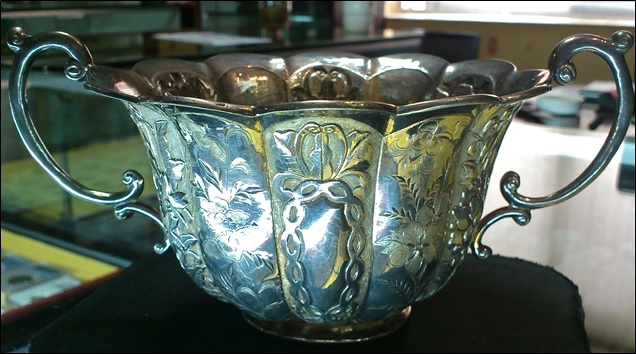 two-handled small bowl