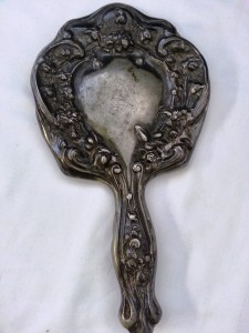 1379_mirror1