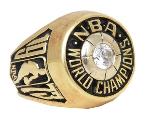 1973 Jerry Lucas New York Knicks World Championship Ring