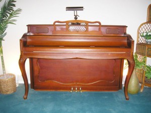 photo 3 Mason & Hamlin console