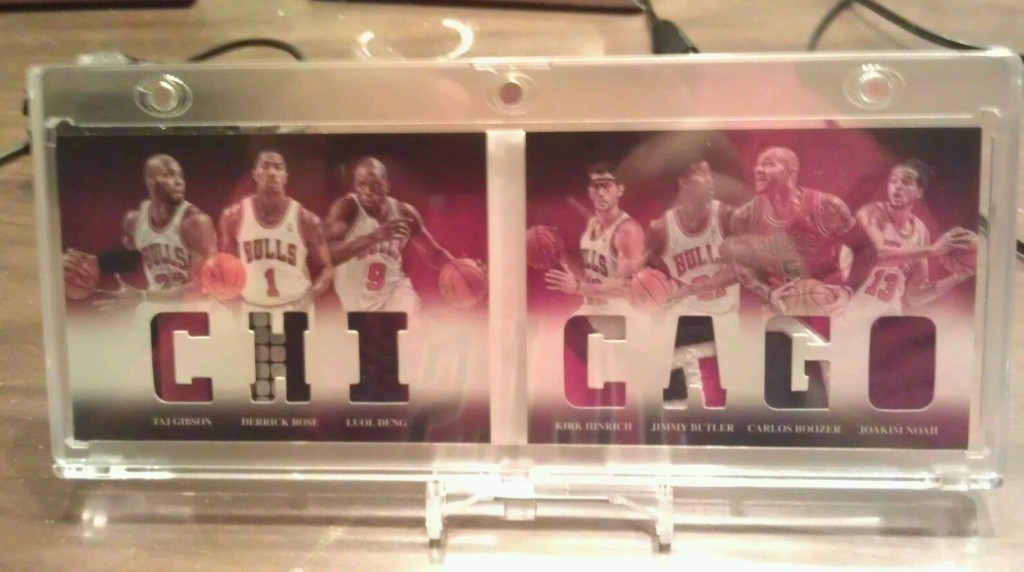 Chicago BullsTeam Multiple Memorabilia Booklet Card