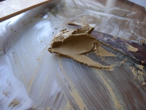 Tonoko powder ready to be mixed with lacquer