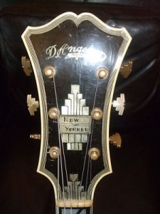 photo 5 D'Angelico headstock