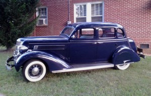 1935 Chrysler-1