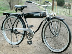 Photo 4 a Schwinn fat tire cruiser