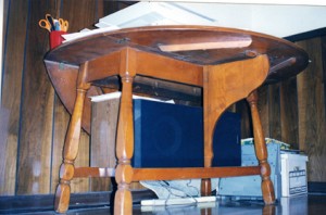 Butterfly table