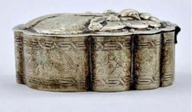 Chinese Export Silver Wu Hua Box side detail