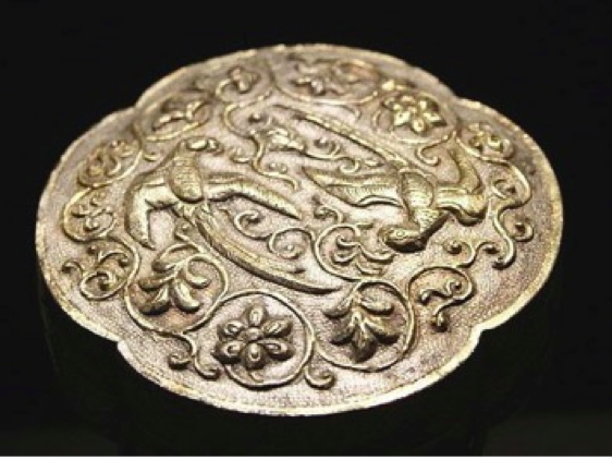 Tang 9th century Lobed Silver Box