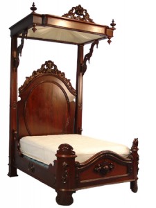 Half tester bed