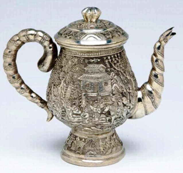 Lee Ching tea pot