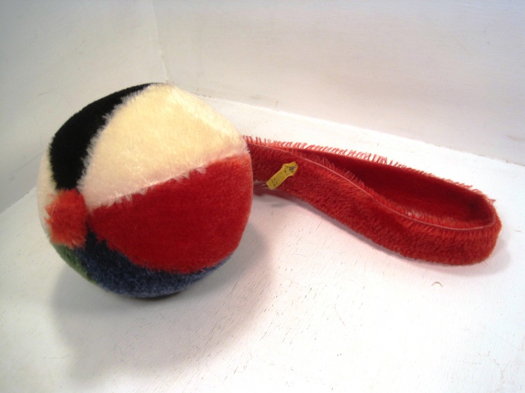 Steiff swinging ball