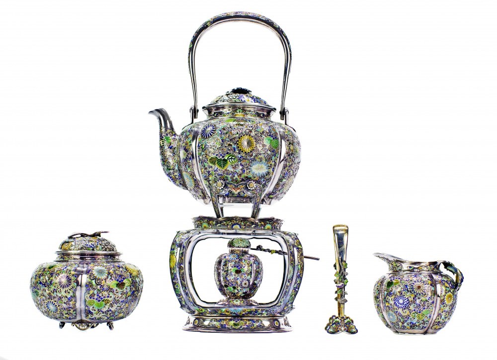 Enameled tea set