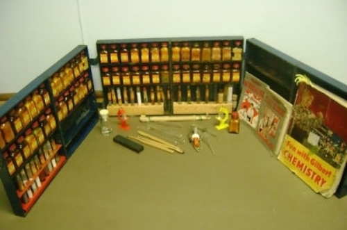 A. C. Gilbert Chemistry set