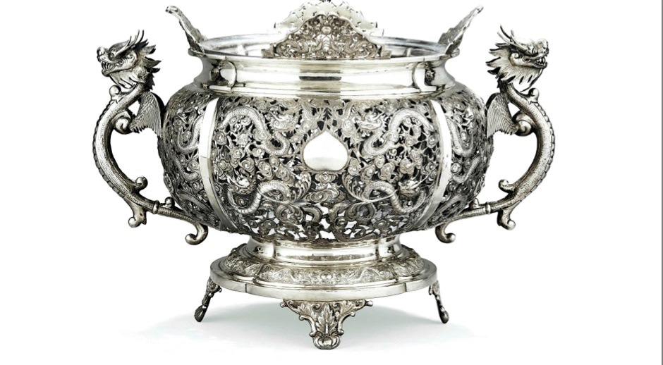 Wang Hing circa 1880 Centrepiece