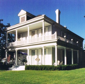 The lifetime collection and estate of the late Zoe Spedale—a socialite, true Southern lady and wife of a world-renowned surgeon, who appointed their spectacular Louisiana home (above) with the finest artwork, furniture and decorative accessories life had to offer, gathered quite literally from around the word—will be sold on Saturday, June 7, by Stevens Auction Company in Aberdeen.